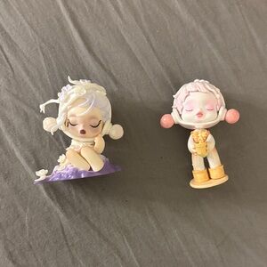 Lot of 2 POP MART Skullpanda Figurines: The Plum Blossom and The Scent Figurine